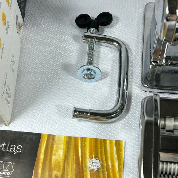 Marcato Atlas 150 Manual Pasta Maker Machine for Lasagna Fettuccine Tagliolini - Picture 6 of 10